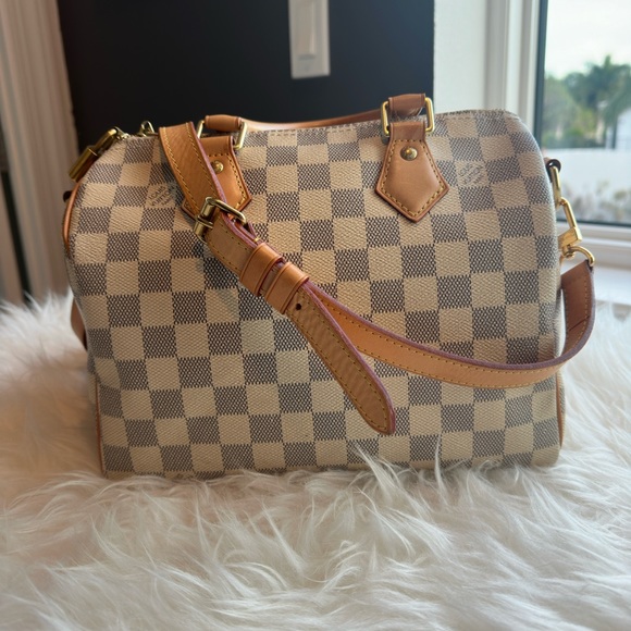 Louis Vuitton Handbags - Louis Vuitton Speedy Bandoulière